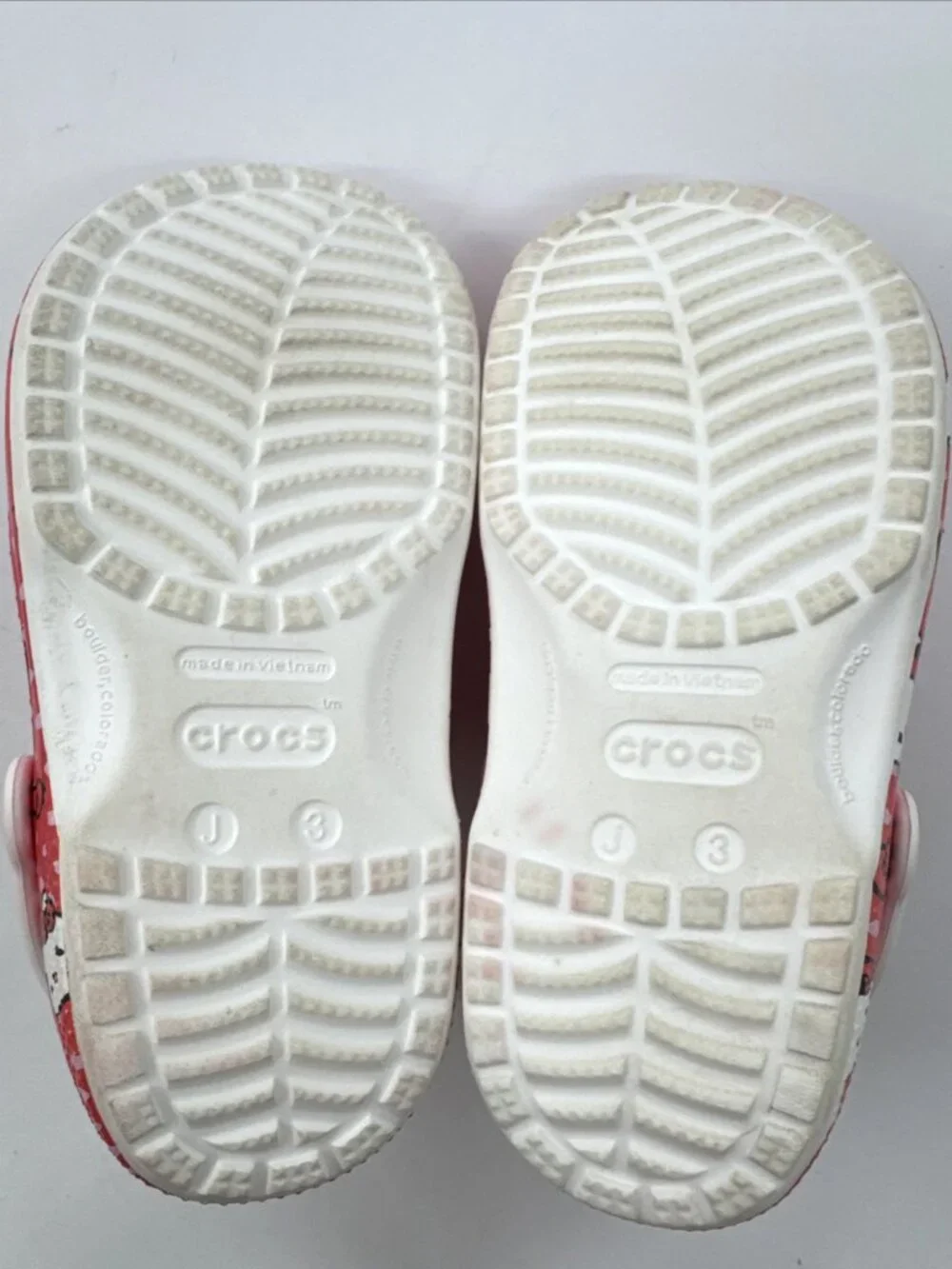 Crocs Hello Kitty Clogs Kids Girls Youth 3 J3 Red Pink with Bow Jibbitz Shoes